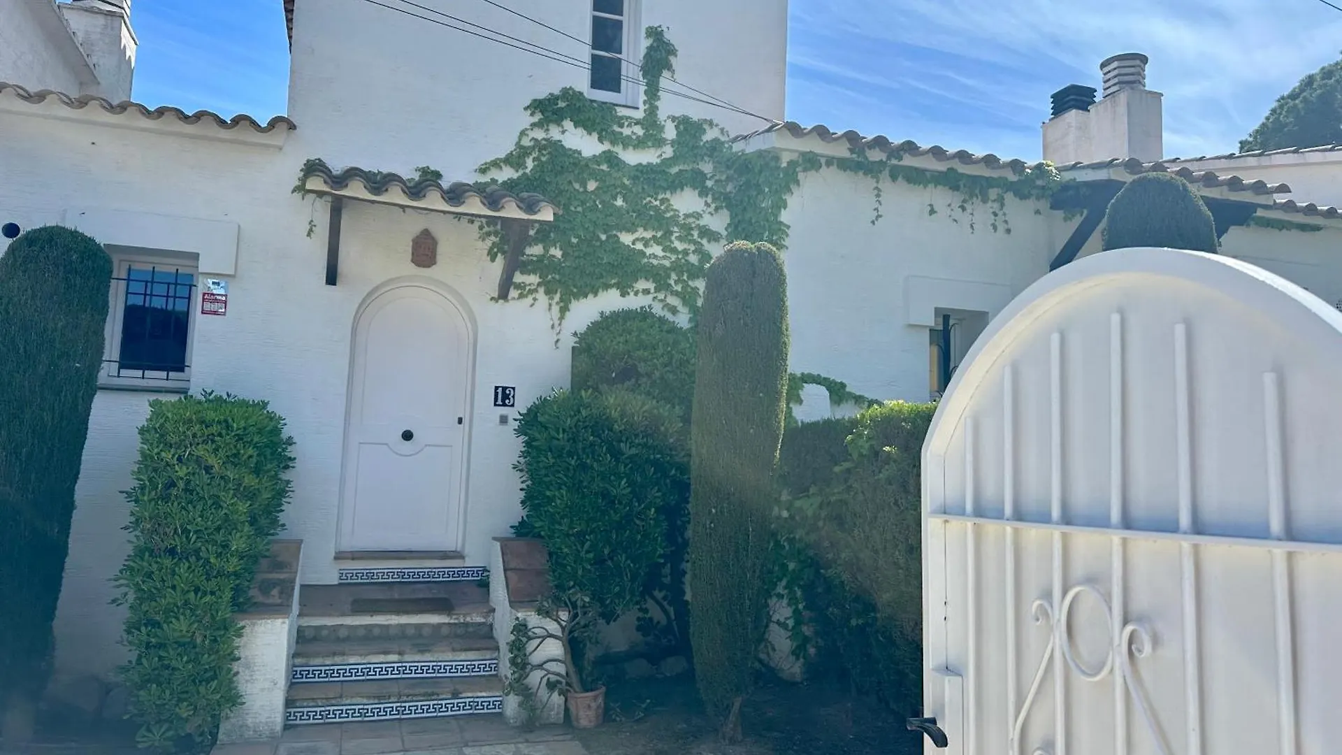 Villa Blanca 13 - Recien Renovada Casa Con Jardin Y Piscina Comunitaria Pals 0*,  Spain